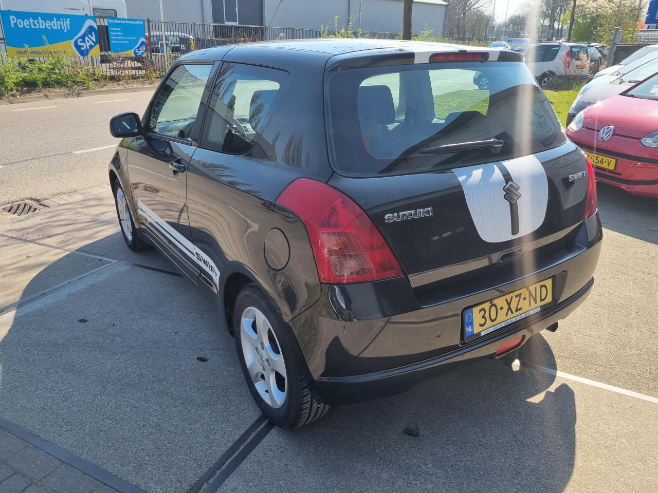 Suzuki Swift 1.3 Exclusive | 2e Eigenaar | Keyless