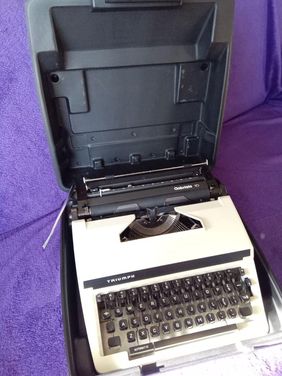 Typmachine