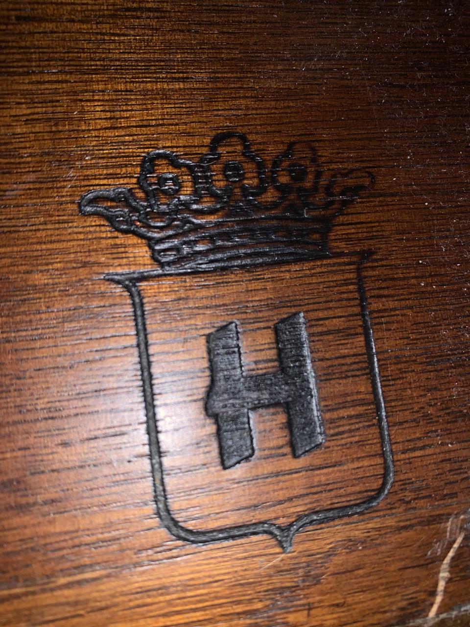 Klassieke massief eiken kast