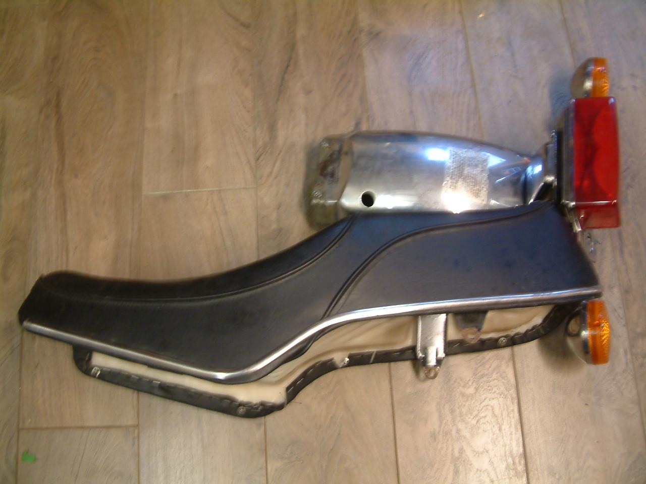 Nieuw zadel honda cb 650