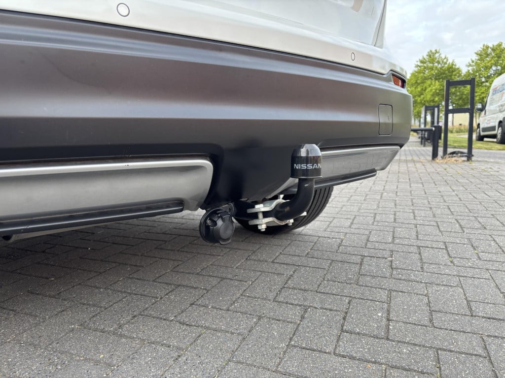 Nissan Qashqai 1.3 dig-t n-connecta design pack | trekhaak | panoramadak | 