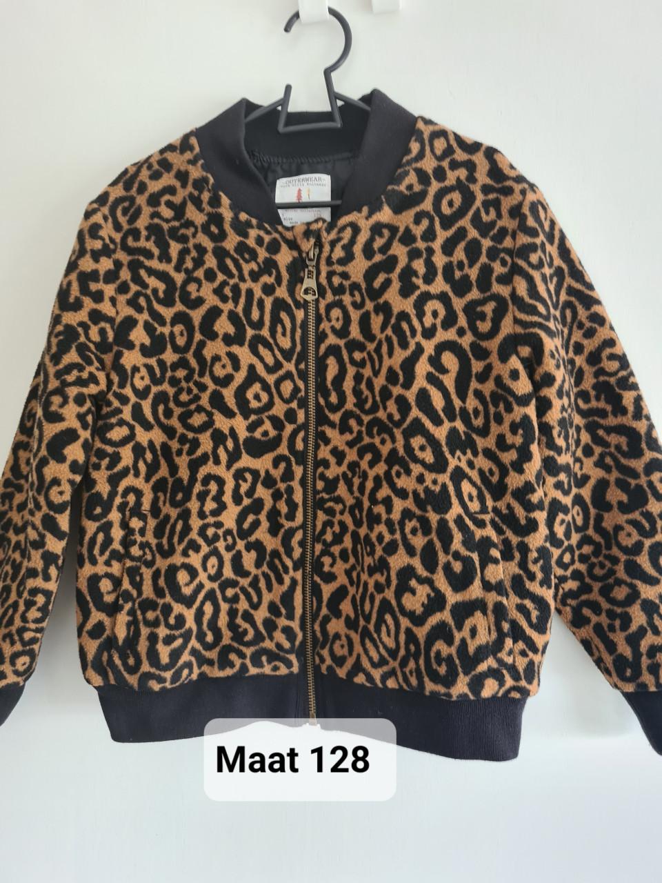 Zara tijgerprint voor/najaar gevoerd jackje  Maat 128