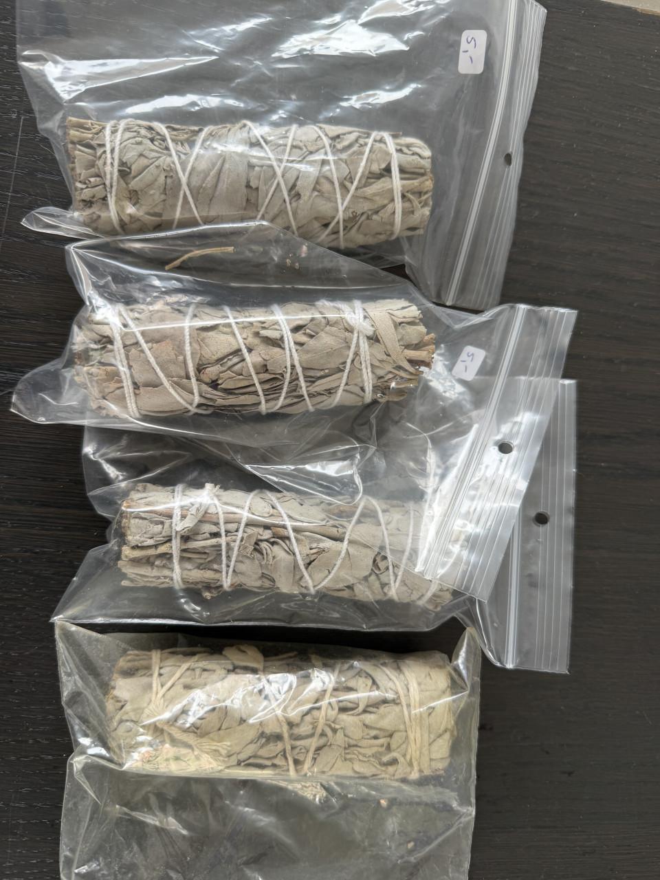 Witte salie smudge sticks
