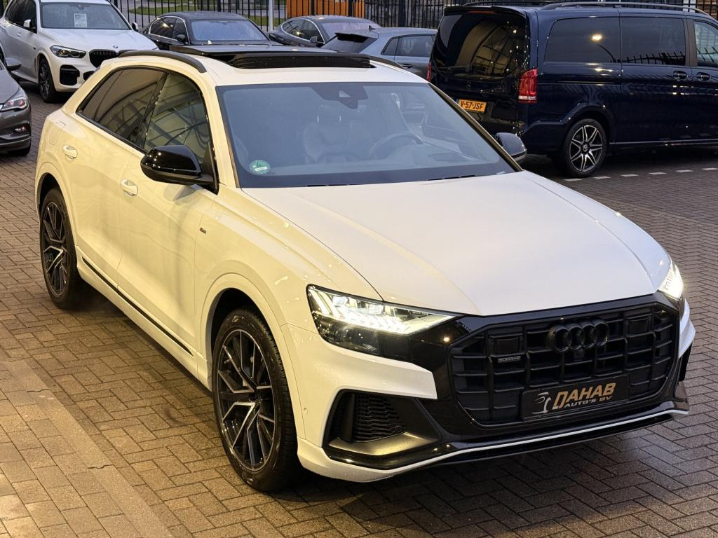 Audi Q8 55 tfsi e quattro pro line s | pano | leder | soft-close | head-up 