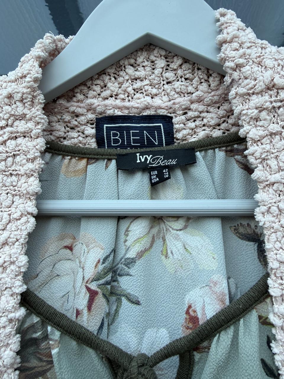 Leuke set XL/XXL NIEUWE Ivy Beau blouse en bijbehorend vest.