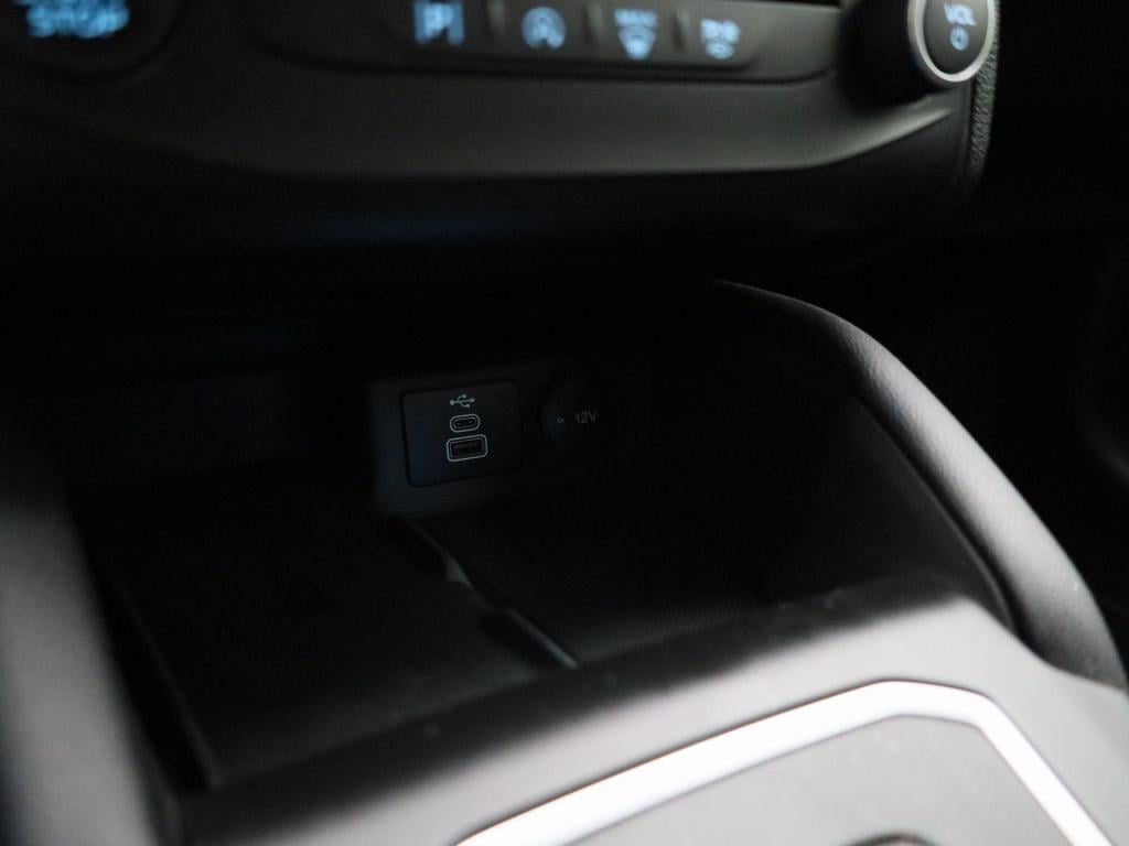 Ford Focus wagon 1.0 ecoboost hybrid st line x