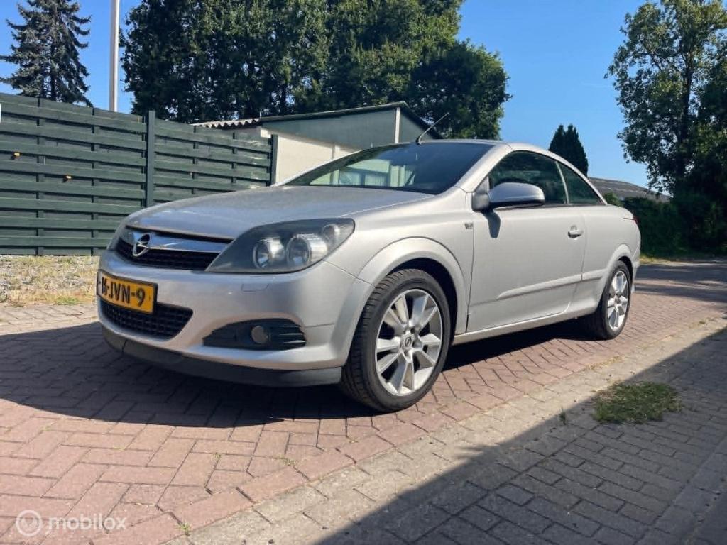 Opel Astra twintop 1.6 cosmo