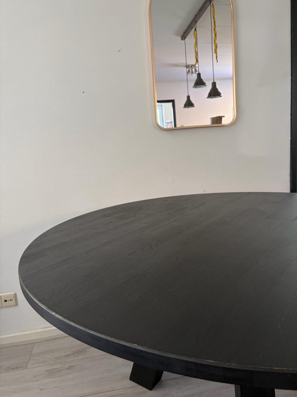WOOOD Rhonda eettafel Ø129 cm – Massief eiken – Black Night