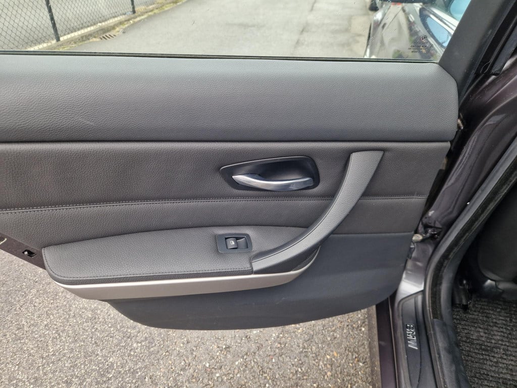 BMW 3-serie 320i executive