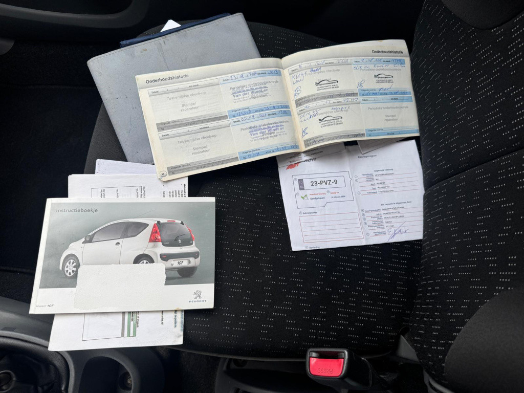 Peugeot 107 1.0-12v xs/nap/apk/airco/