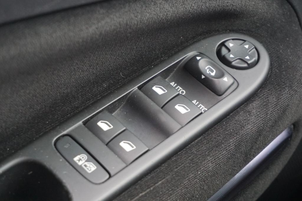 Citroen C3 Picasso 1.2 puretech exclusive airco / navi / cruise / camera / 