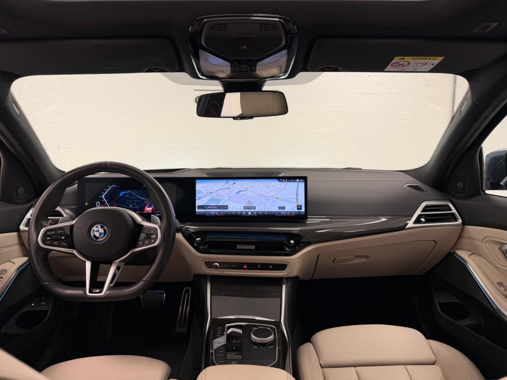 BMW 3-serie touring 330e xdrive m-sport pro | arctic race blue | sport pro 