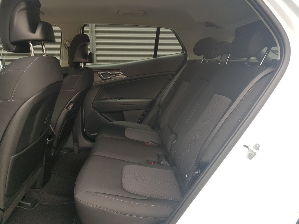 Kia Sportage phev (plug-in) dynamicline 4wd