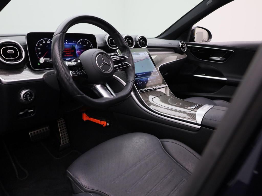 Mercedes-Benz C-Klasse 180 amg line | automaat | panoramadak | trekhaak | v