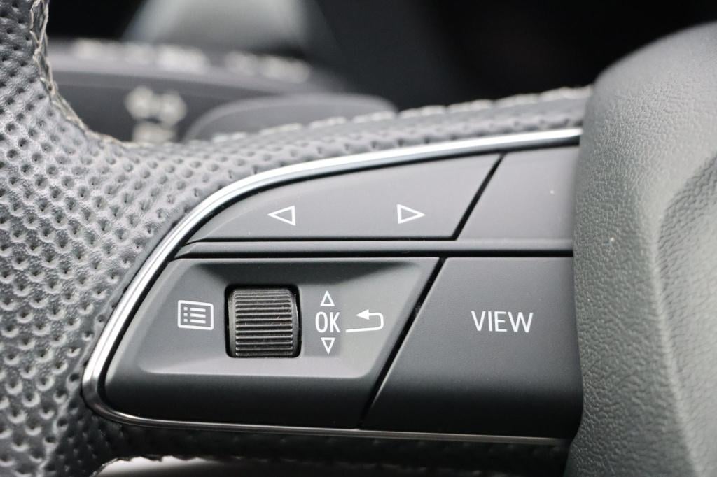 Audi A3 limousine 35 tfsi s edition 150pk s tronic