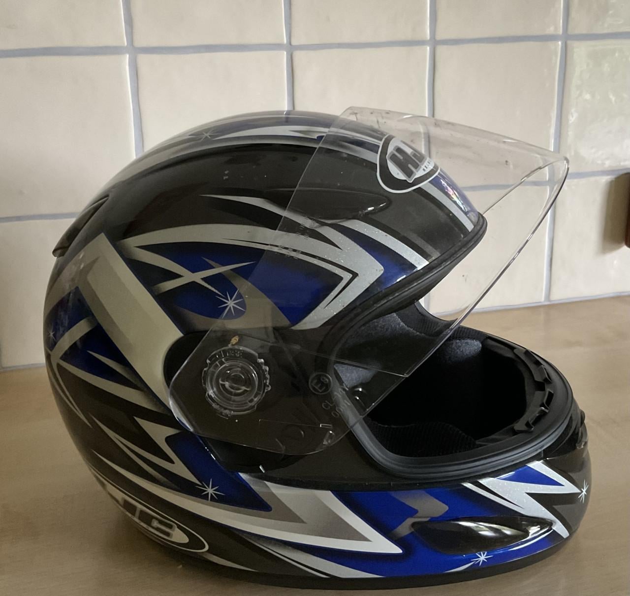 Mooie gave motorhelm HJC Helmets