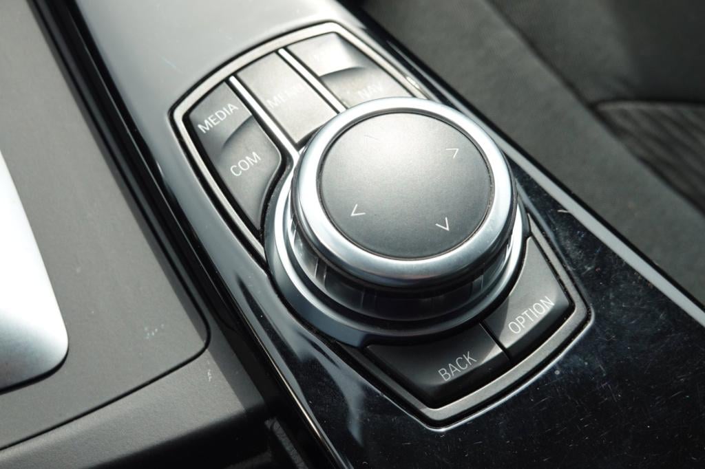 BMW 3-serie 320i executive