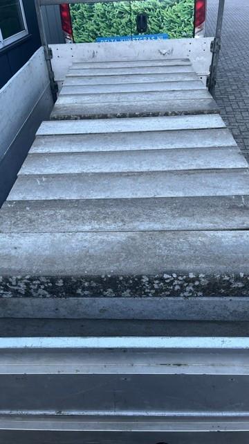 Partij betonbanden 10 x 20 x 100. 114 stuks