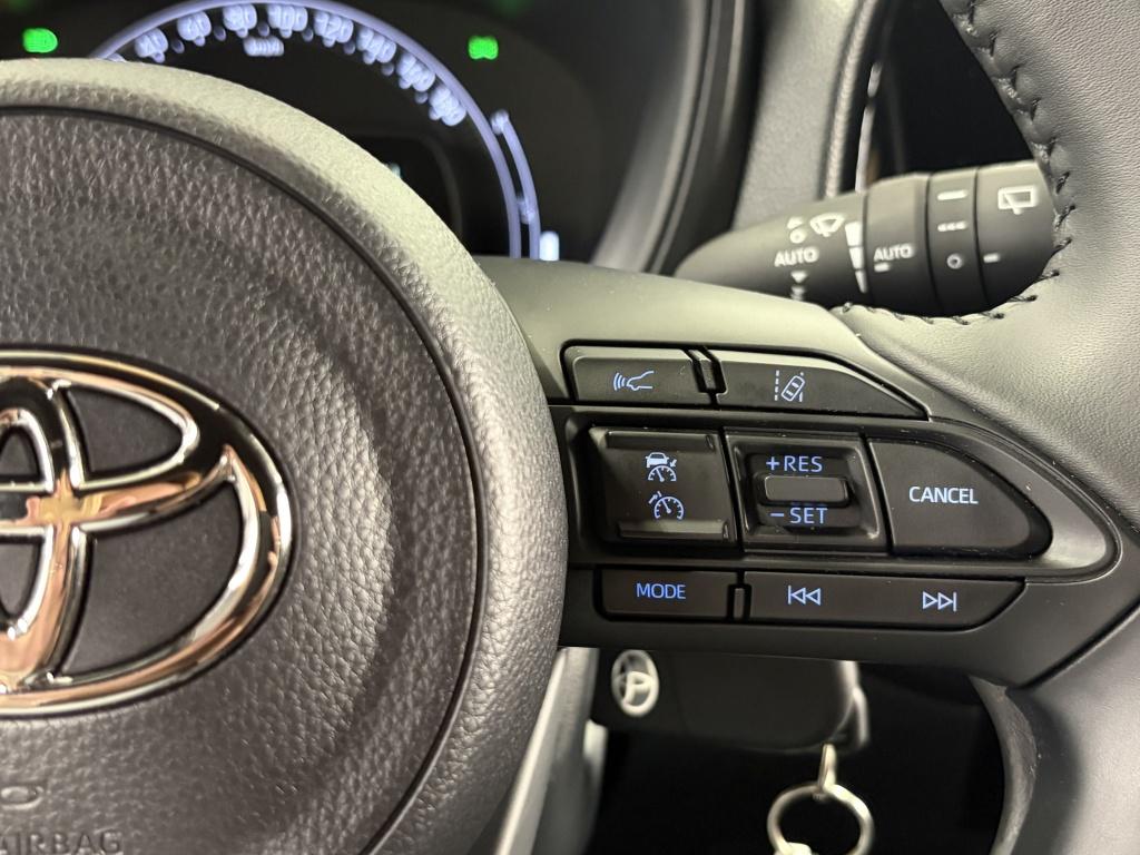 Toyota Aygo x 1.0 vvt-i s-cvt first| stoelverw.| carplay| led| lichtmetaal|