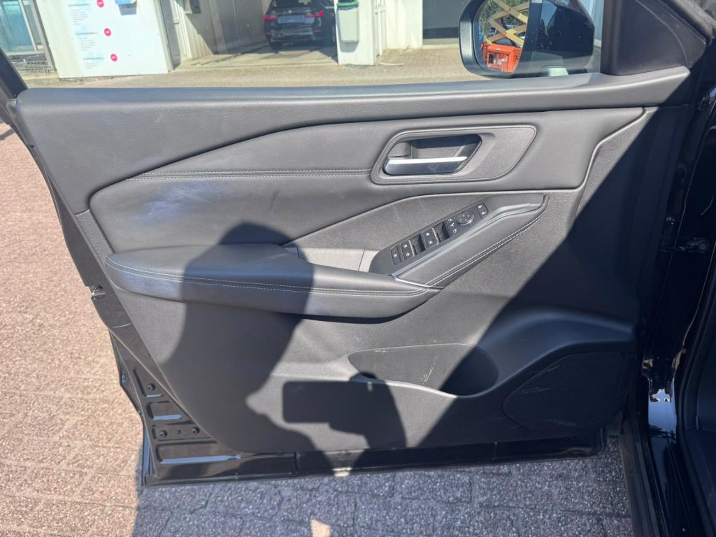 Nissan Qashqai 1.3 mhev xtronic n-connecta