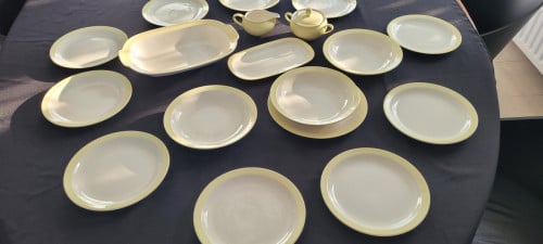 Servies   P Regout