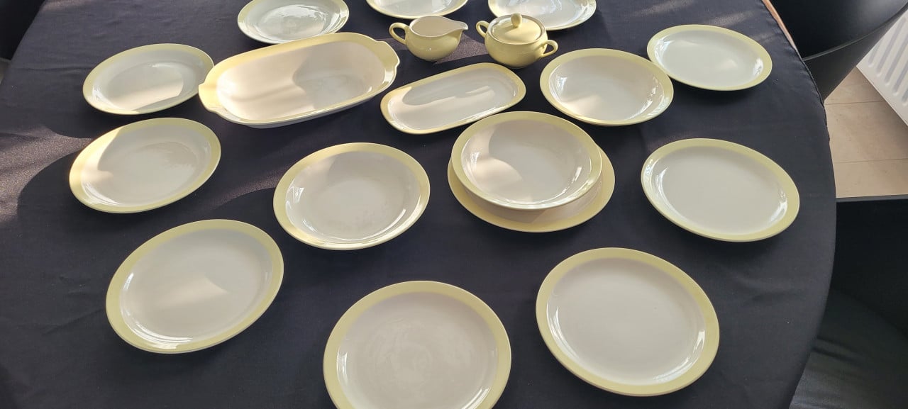 Servies   P Regout