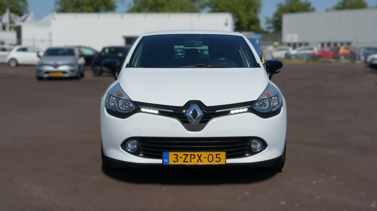 Renault Clio 0.9 TCe ECO Night&Day Rijklaar incl. garantie