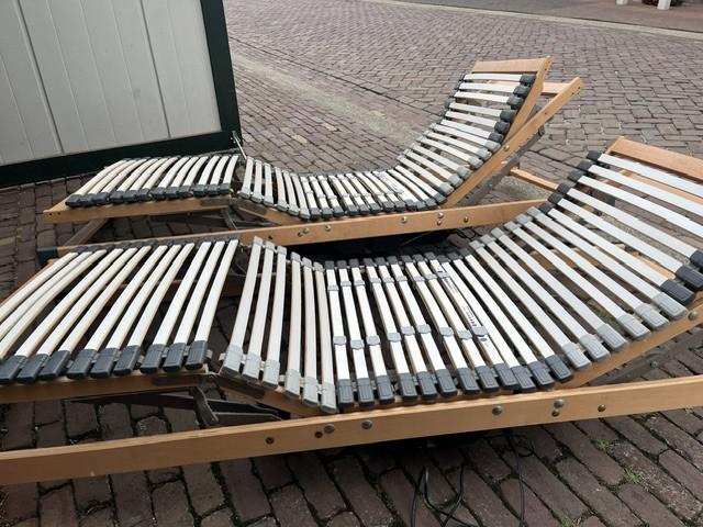 2 electrische verstelbare lattenbodems 80x200