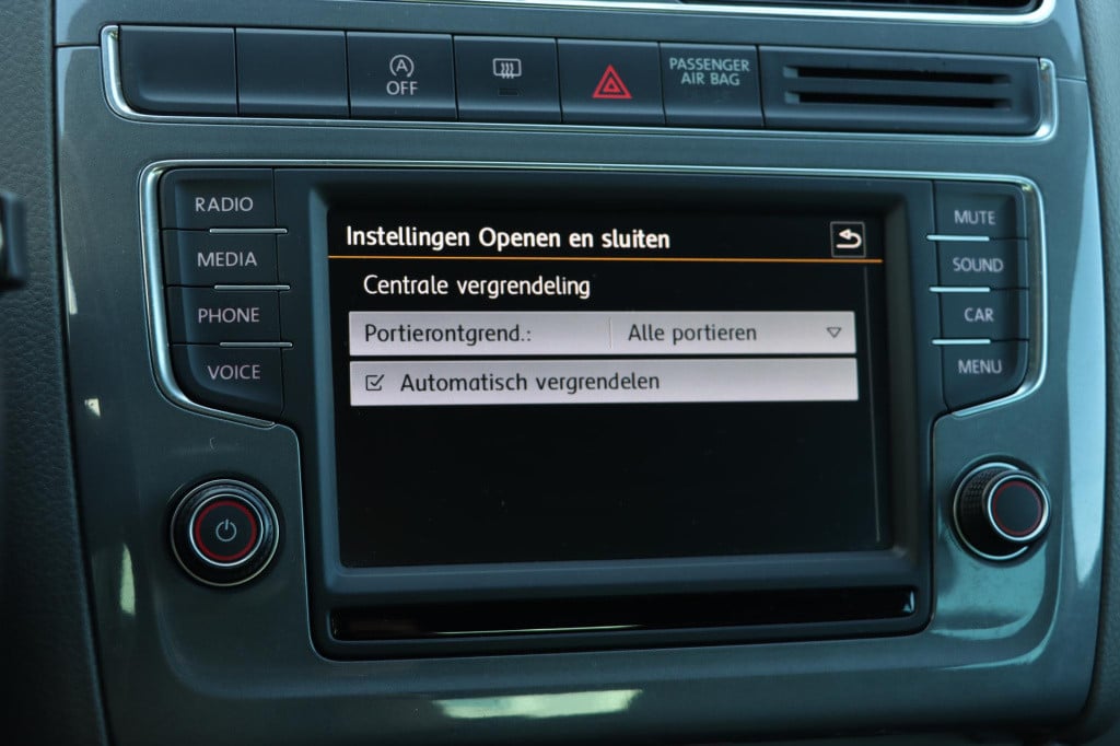 Volkswagen Polo 1.2 tsi first edition 90pk