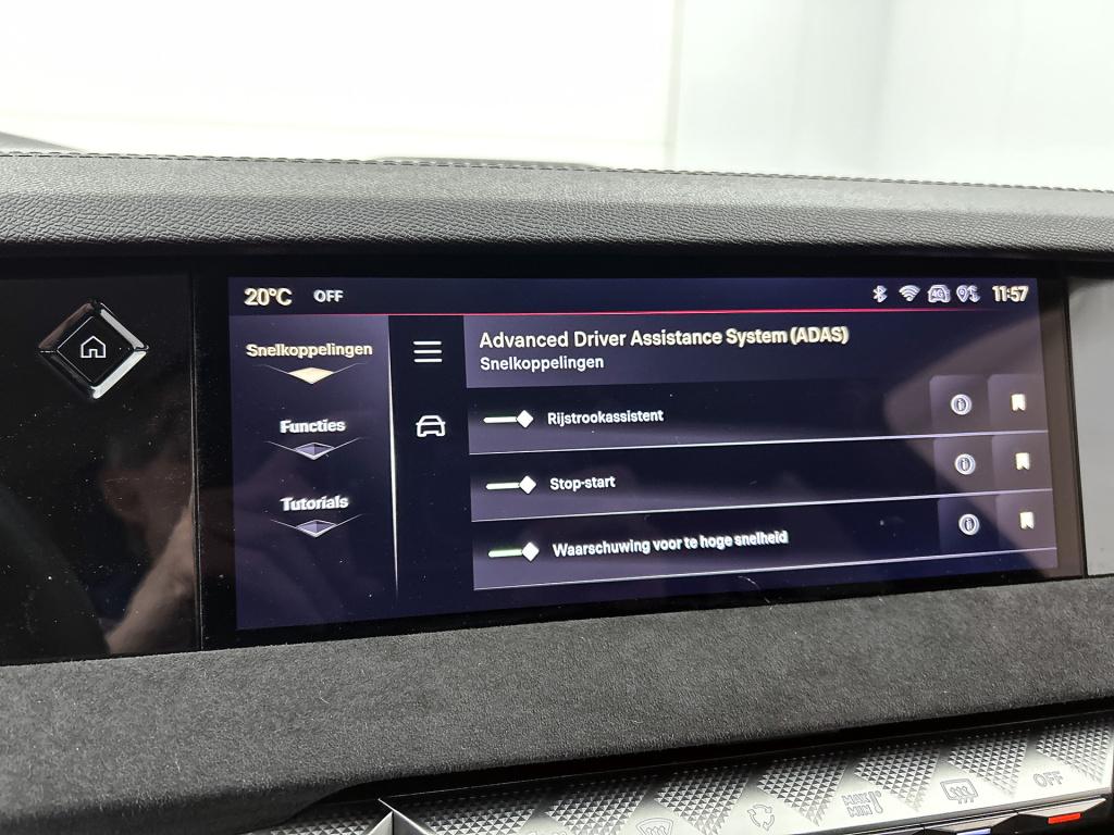 Ds Ds 4 130pk automaat etoile | 180 camera | elektrische stoelverstelling |