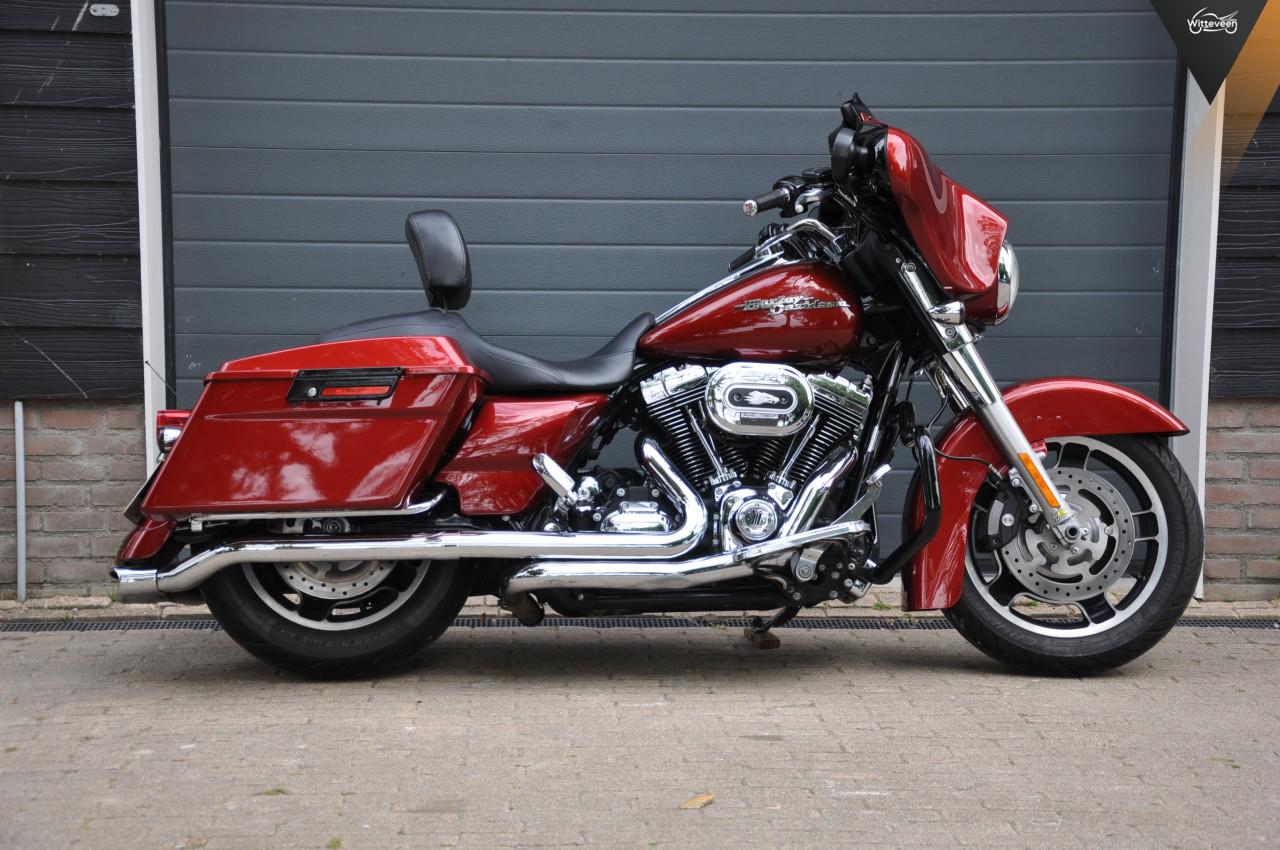 Harley Davidson FLHX Street Glide 96 Mooie motor!