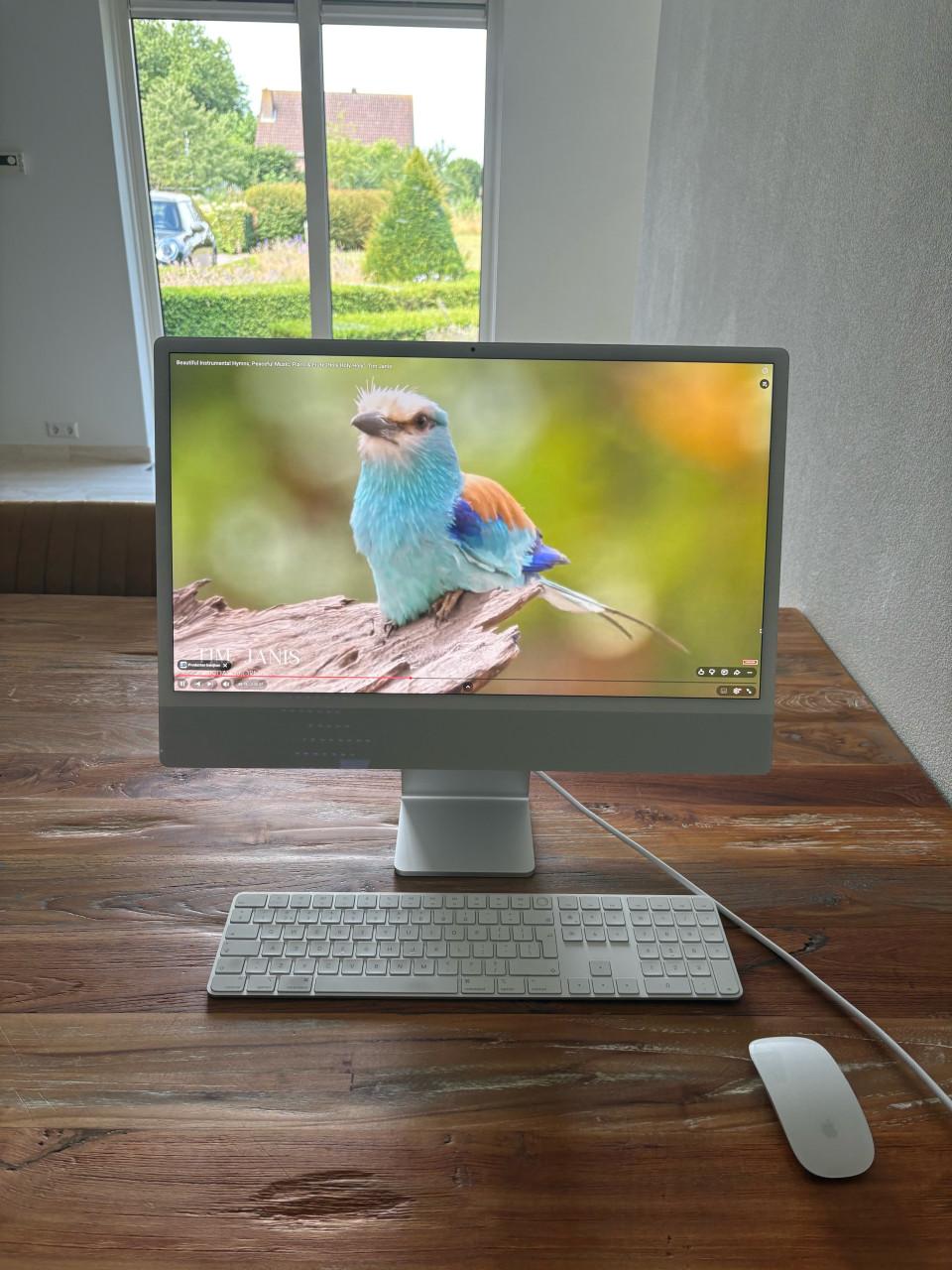 Apple iMac 24-inch M1 (2021) | 16GB RAM | 256GB SSD