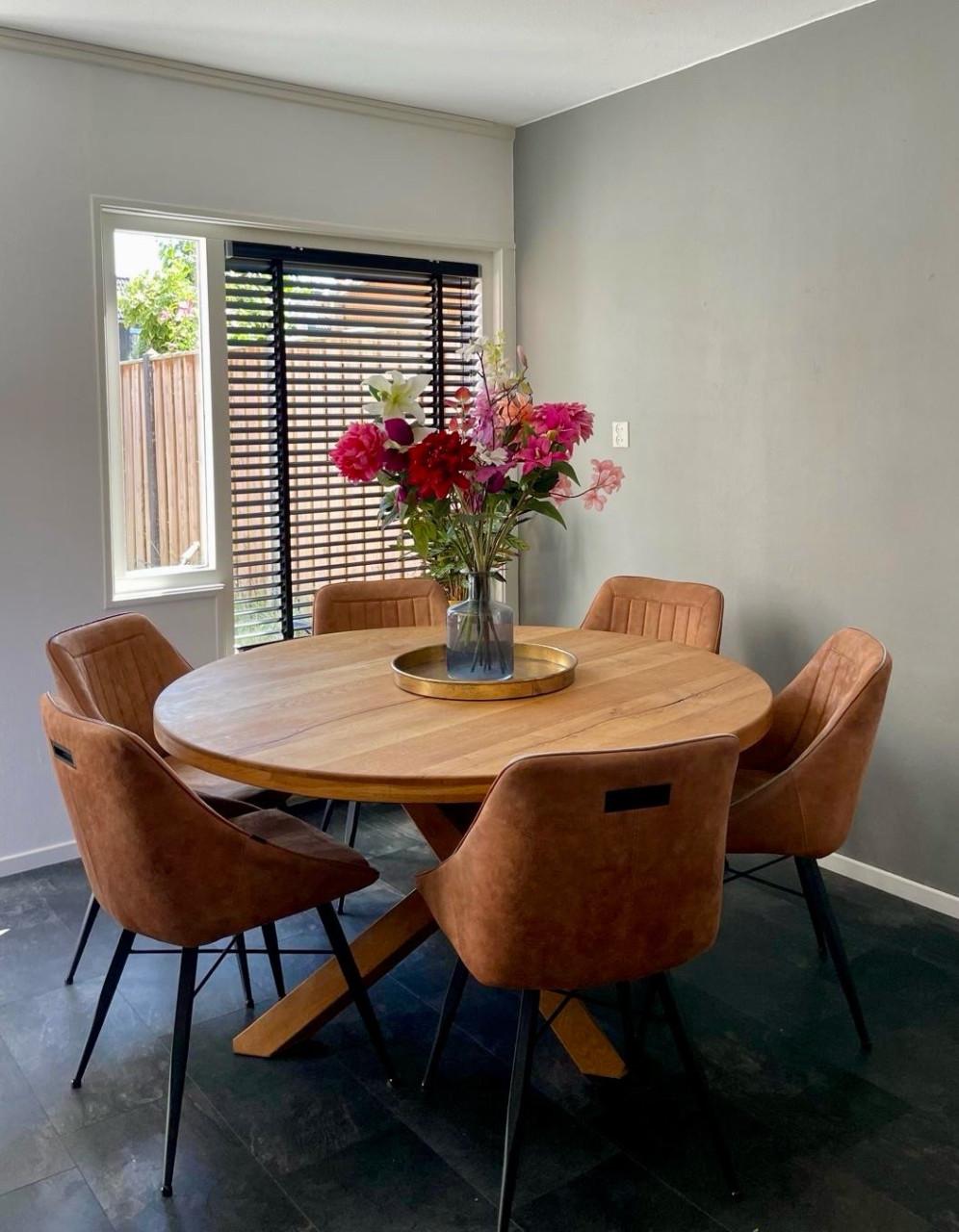 Massief eiken ronde eettafel 150cm