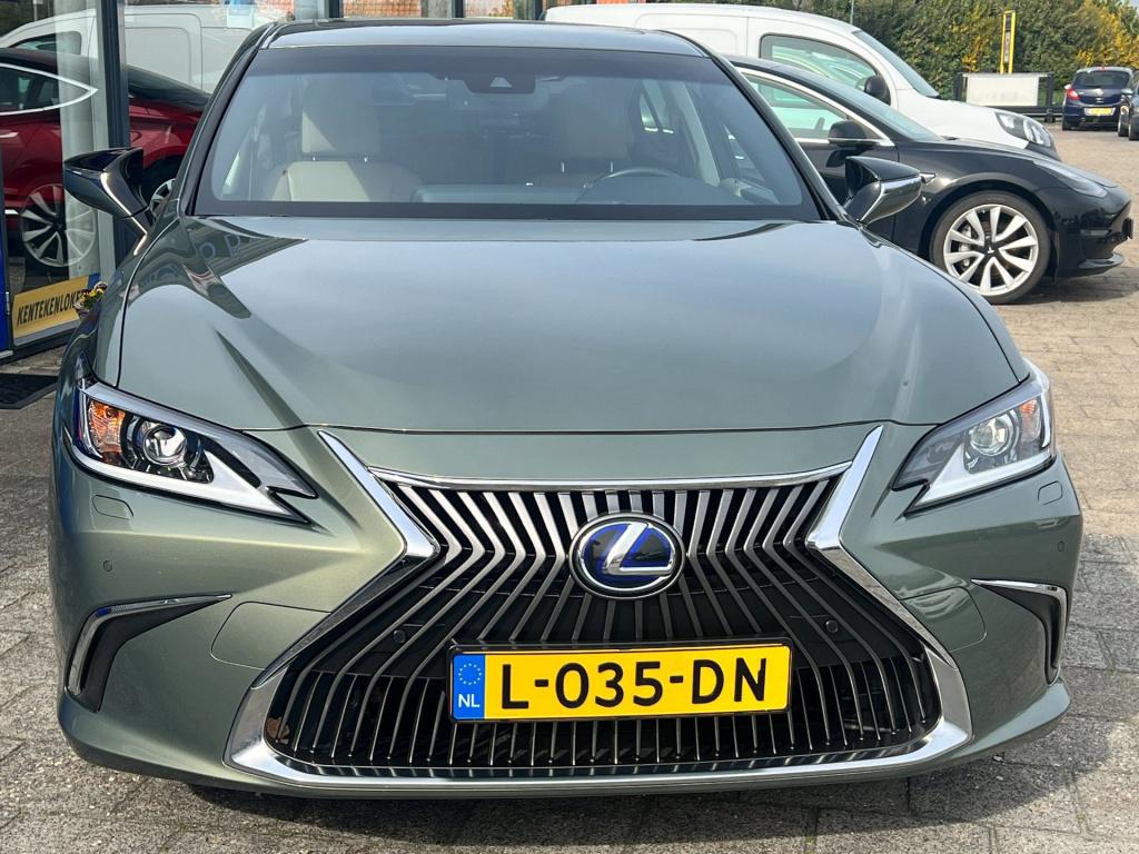 Lexus Es 300h luxury line , elektrisch panodak enz..