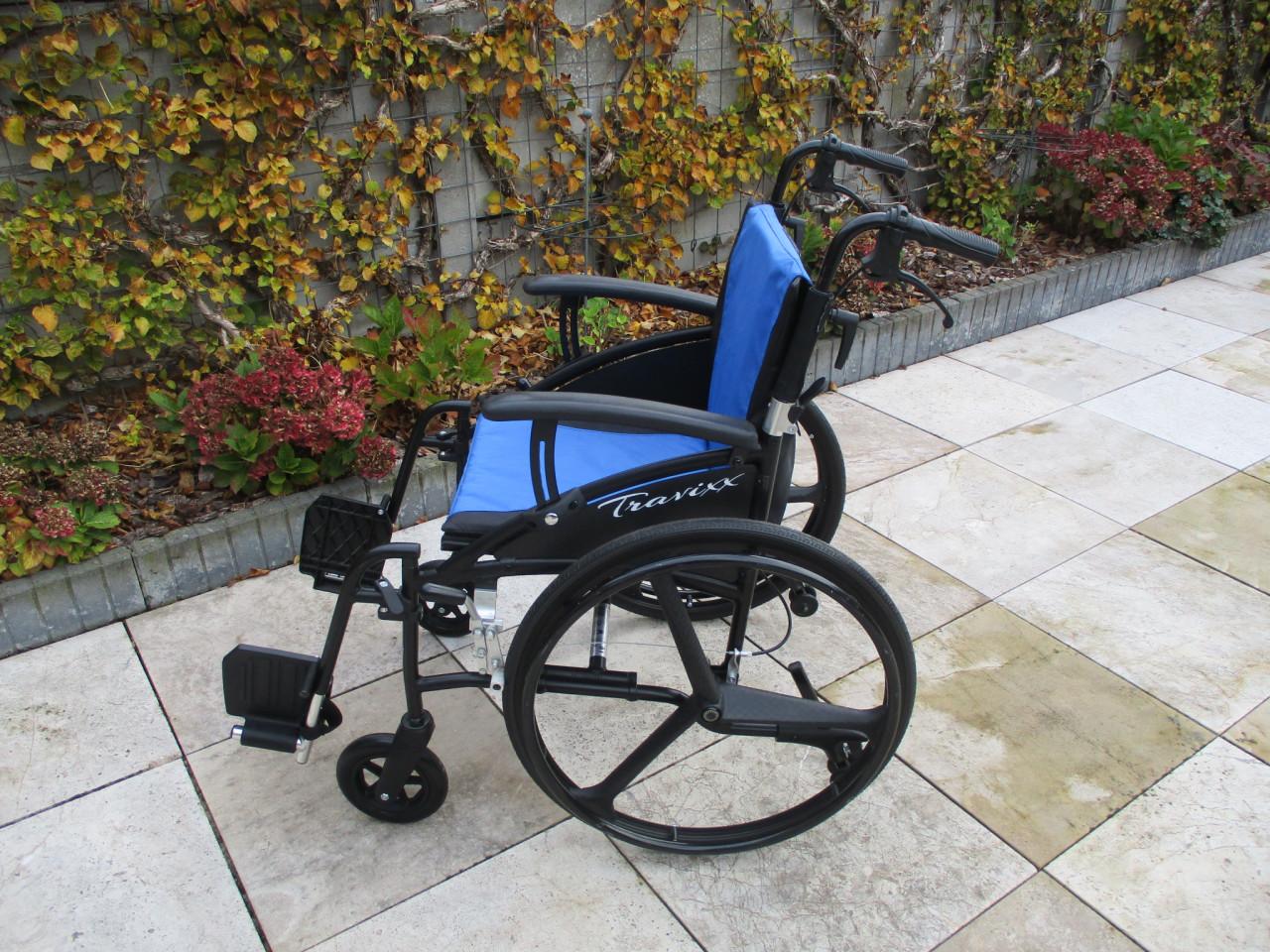 Nieuw Travixx de Luxe Comfort opvouwbare lichtgewicht rolstoel