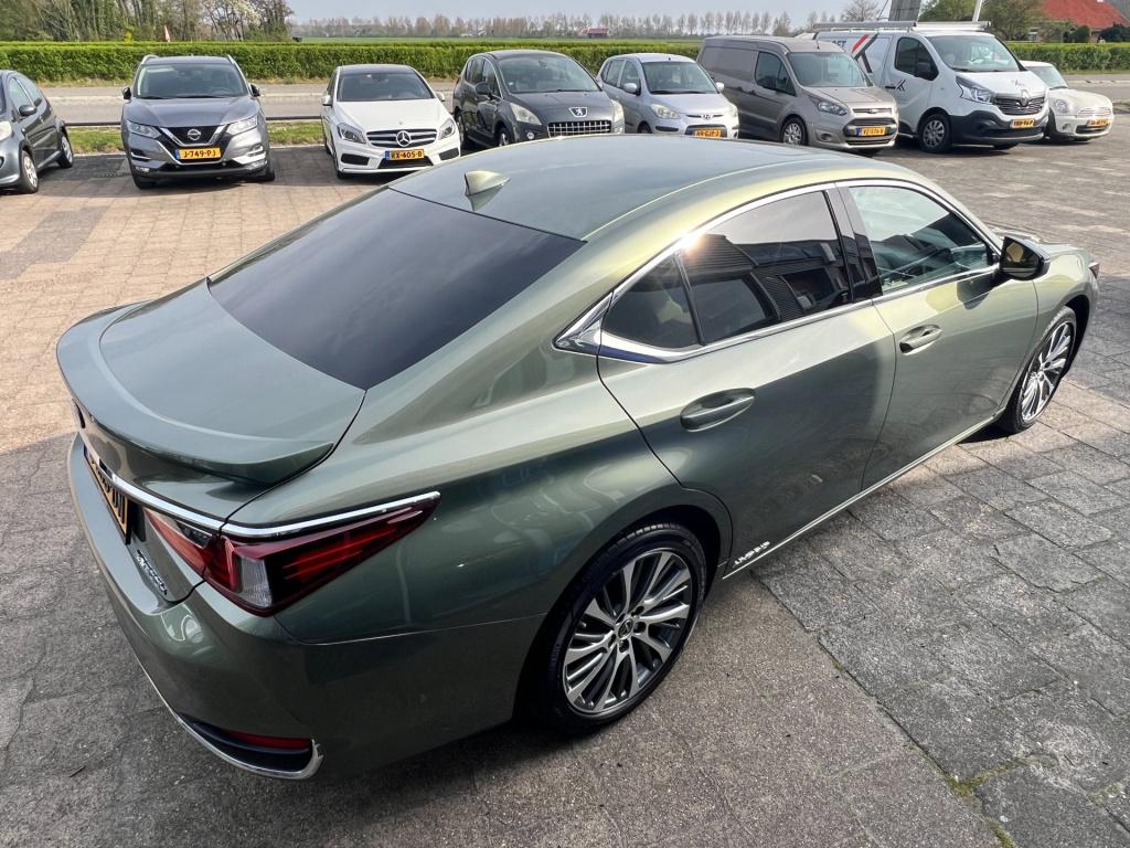 Lexus Es 300h luxury line , elektrisch panodak enz..