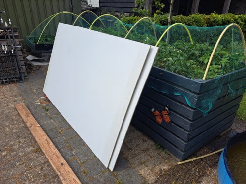 Hardboard platen.