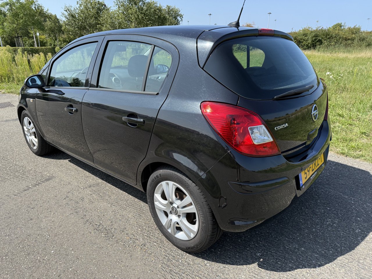 Opel Corsa 1.2 16v 86pk Rhythm | Airco | Navigatie | Cruise Control