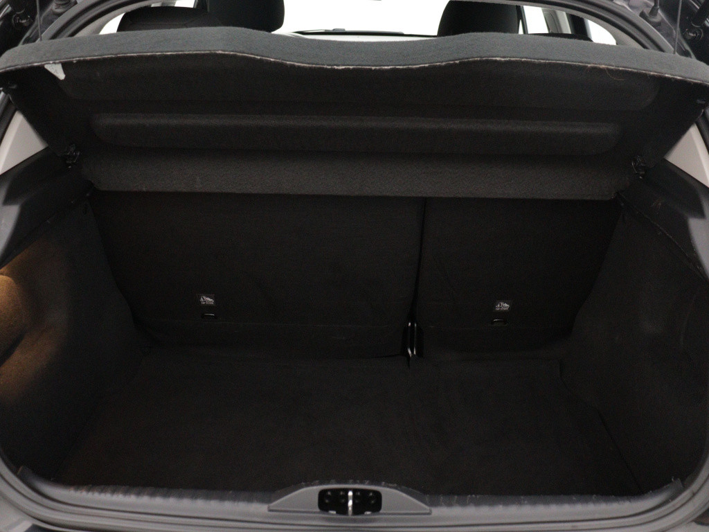 Citroen C3 82 pk feel | rijklaar | parkeersensoren achter | apple carplay /