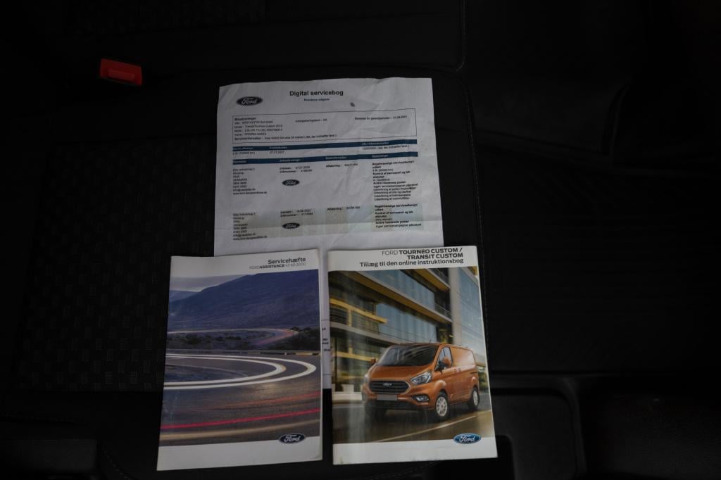 Ford Transit Custom 300 2.0 tdci l2h1 trend cam i trekhaak i nav i stoelver