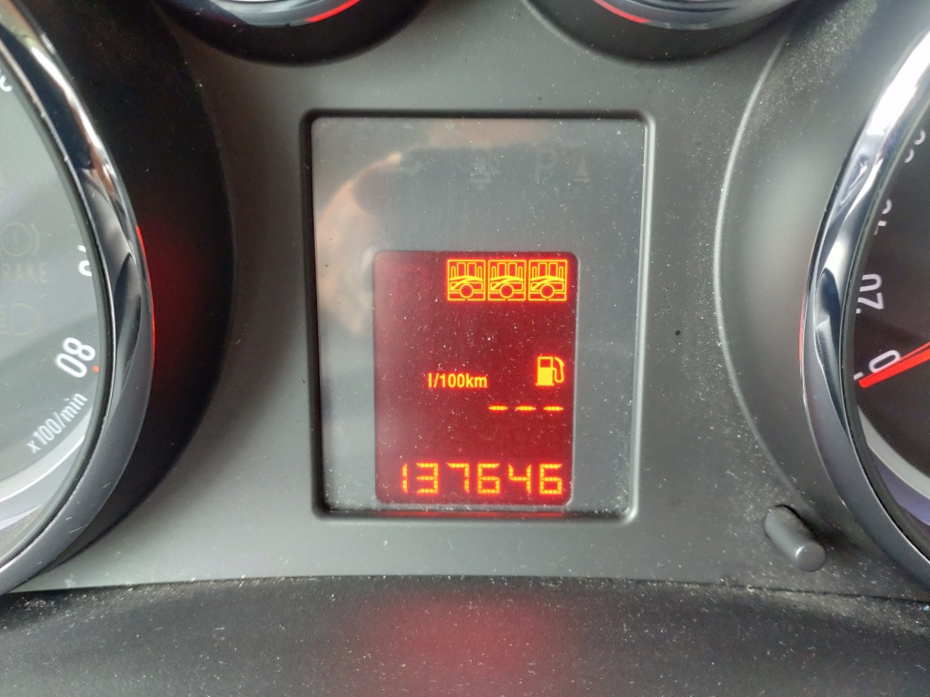 Opel Meriva 1.4 turbo color ed.