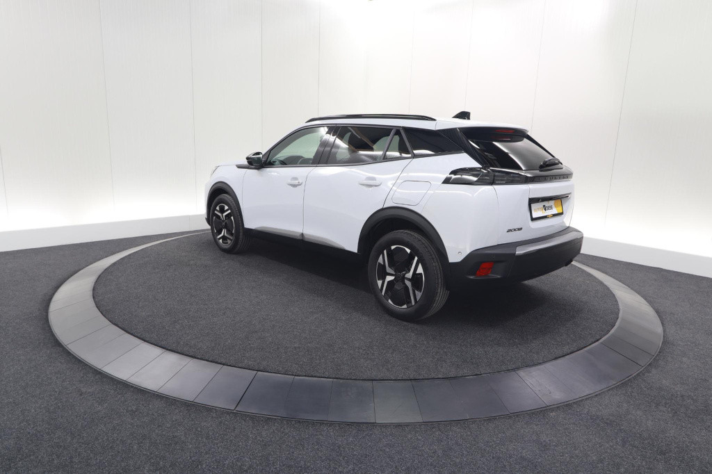 Peugeot 2008 puretech 100 allure | 360 camera | dodehoekdetectie | navigati