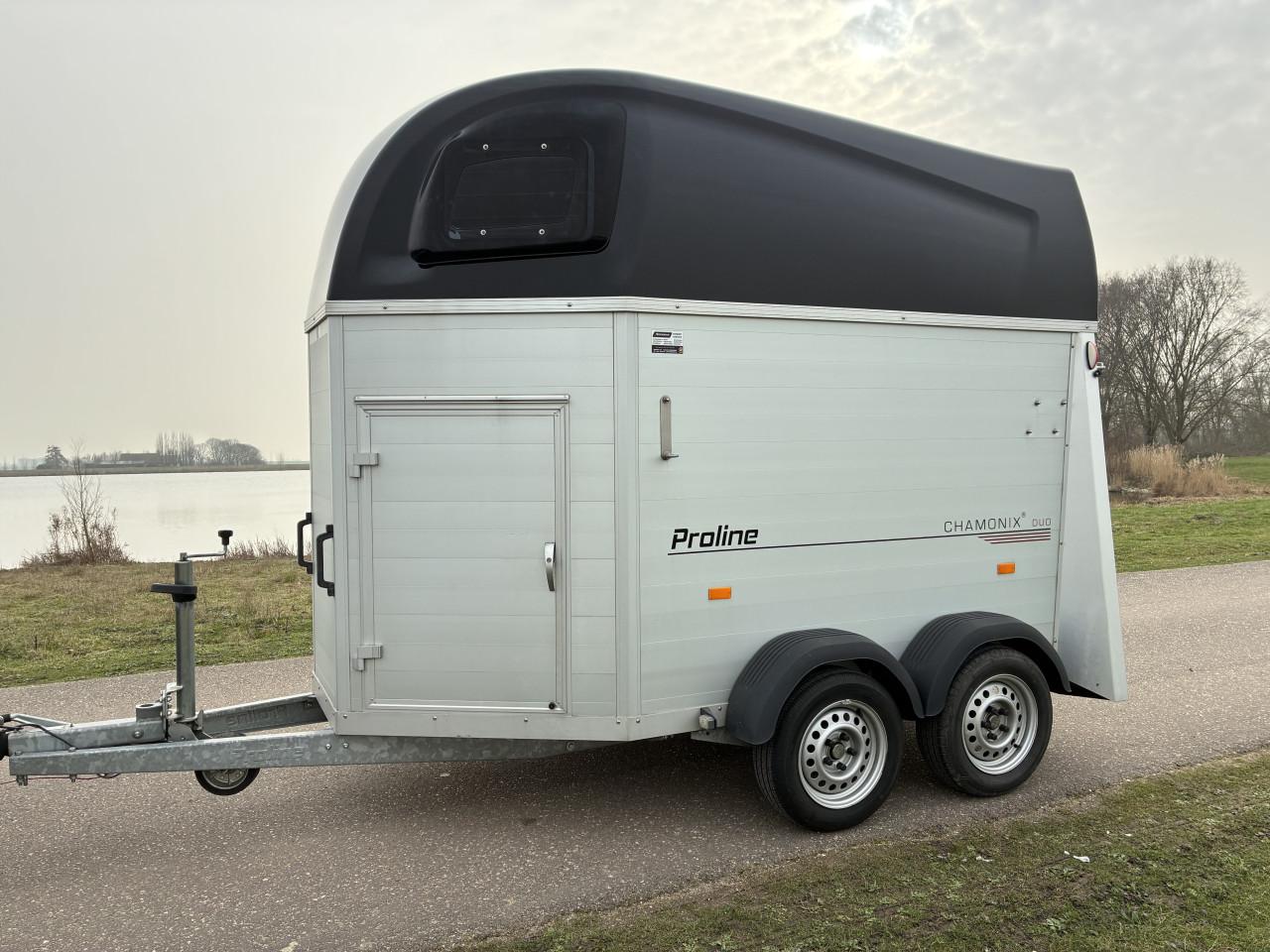 Volledig aluminium 2 paards met zadelkamer