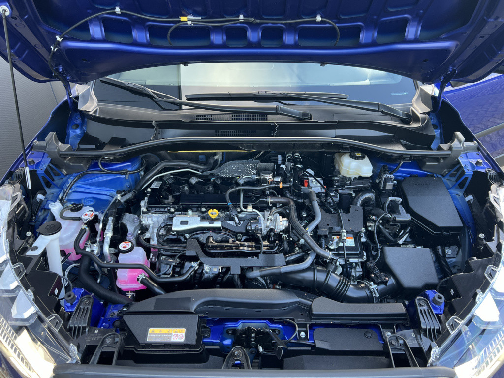 Toyota Corolla Cross hybrid 200 style