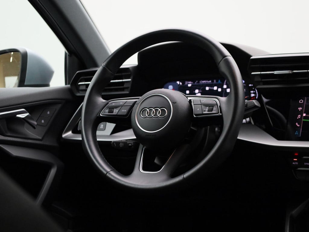 Audi A3 sportback 30 tfsi business edition | automaat | navigatie | apple c