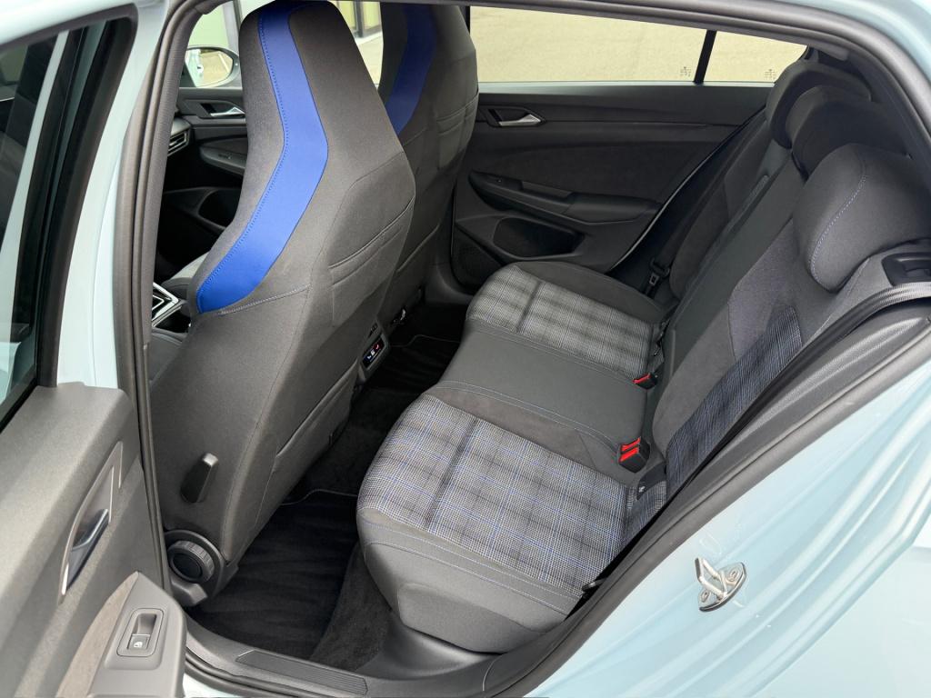 Volkswagen Golf 1.5 ehybrid gte 272pk | led iq light | trekhaak | head-up |