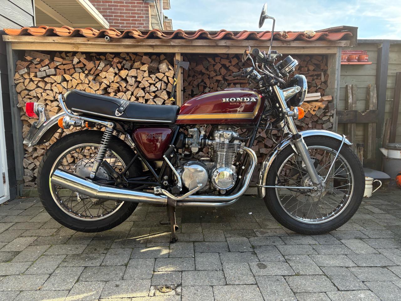 Mooie Honda CB550