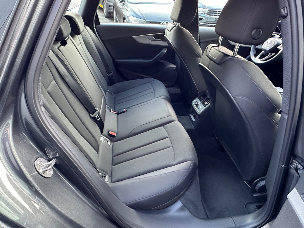 Audi A4 avant 40 tfsi 204pk s-tronic s-line | led | black optiek | virtual 