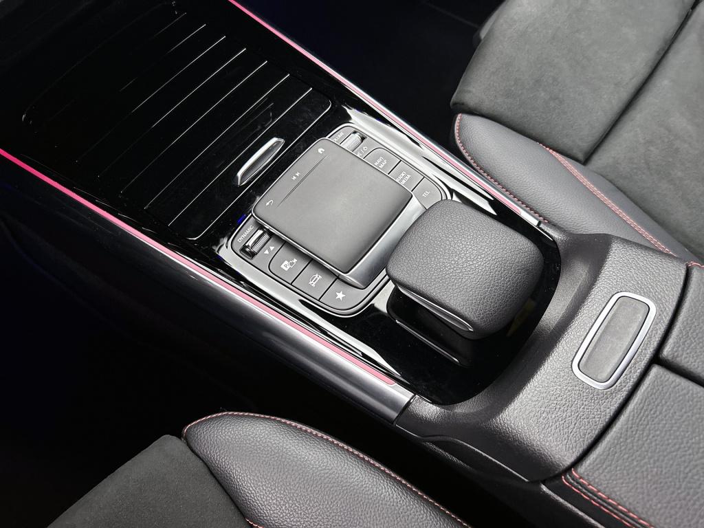Mercedes-Benz Gla-klasse 200 business solution amg | sfeerverlichting | tre