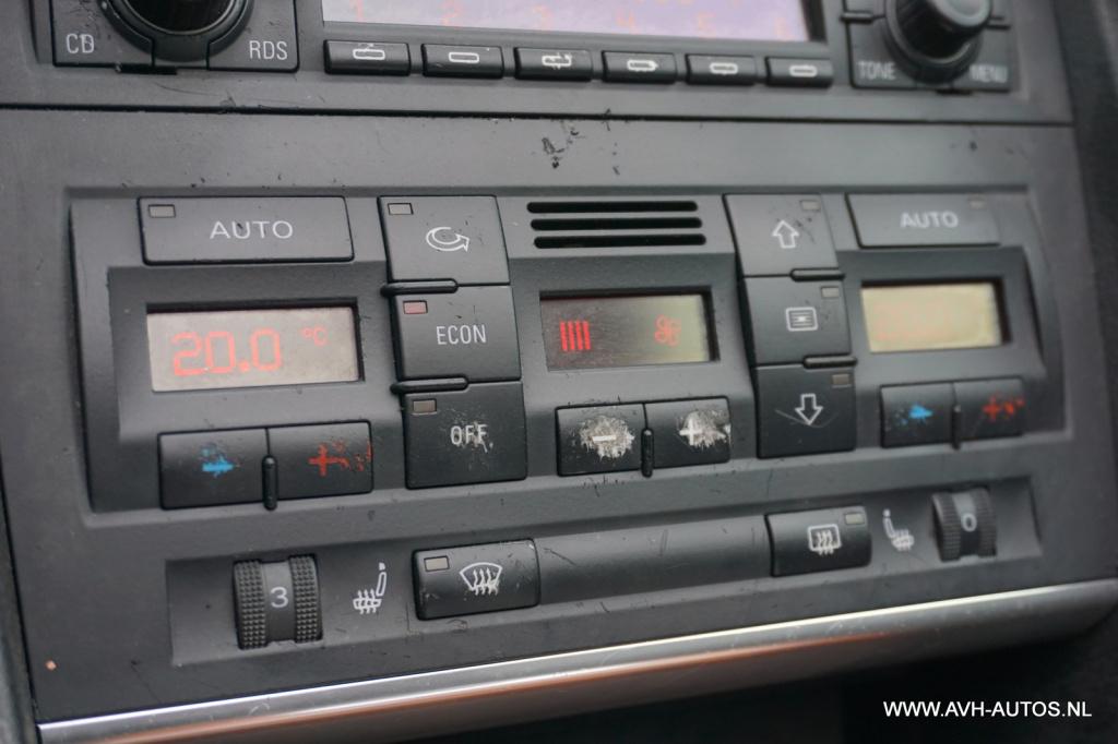 Audi A4 cabriolet 2.4 v6 exclusive